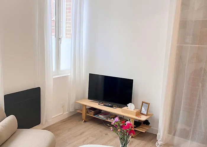 Les Horizons De Jules アパート *